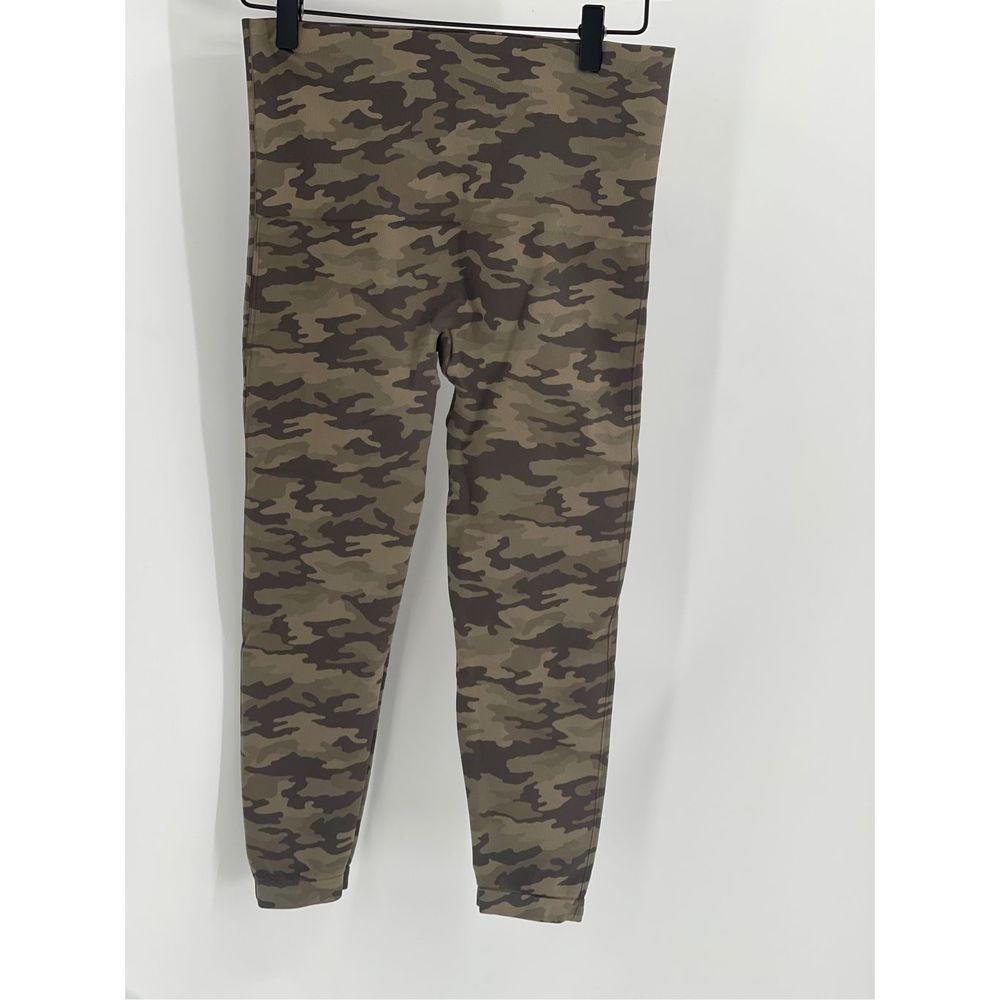 Spanx Legging‎ Women’s XL Cropped Camouflage Green Compression